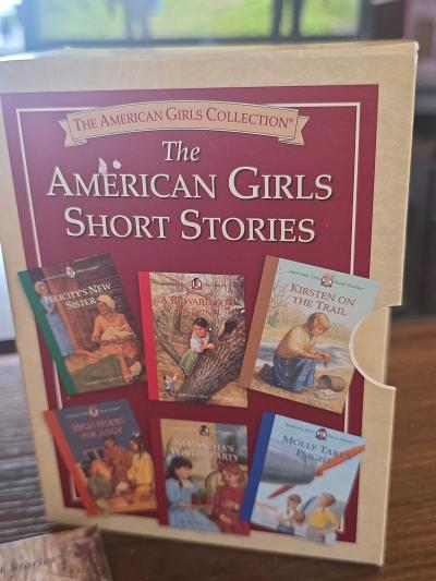 The American Girls Short Stories Series small flaw on box 6 - Thumbnail 4