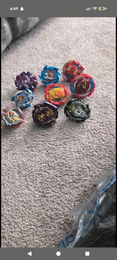 9 Beyblades ELEGOO 3D printer with additional accessories