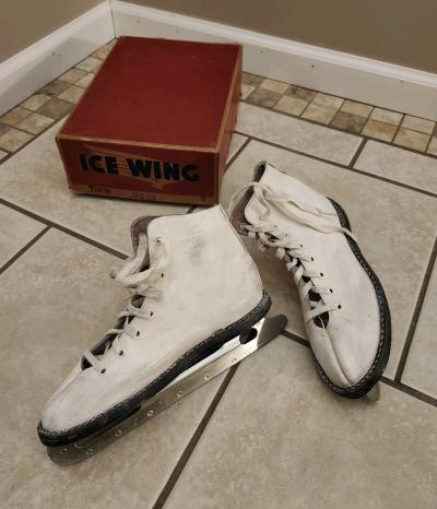 Vintage White Childrens Ice Skates from Ice Wing