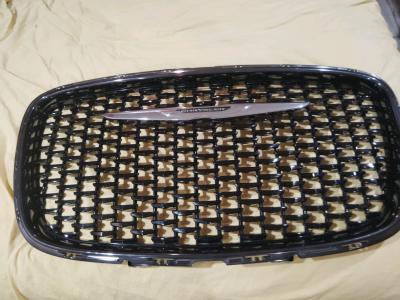 2017chrysler grille convertible 300 - Thumbnail 2