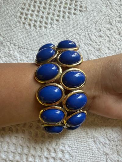 Cabochon Stones bracelet