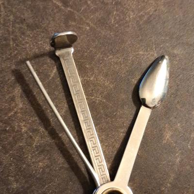 Vintage Mens Pipe camping key