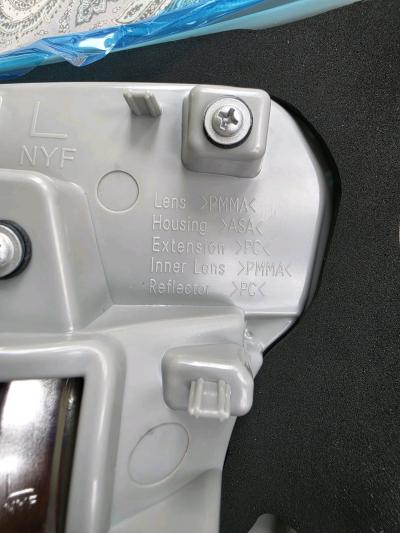 OEM Left Side Driver Side Tail Light - Thumbnail 2