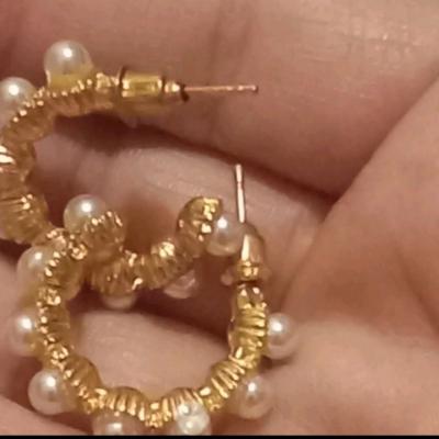 gold tone earrings - Thumbnail 8