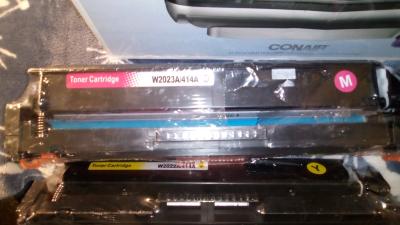 brand new hp laser toners still in plastic wrap in greatcond - Thumbnail 8