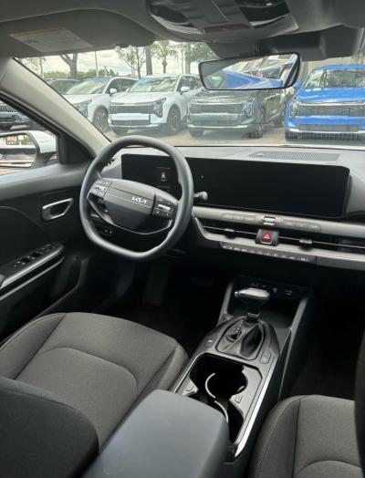 2026 Kia K4 LX - Thumbnail 4