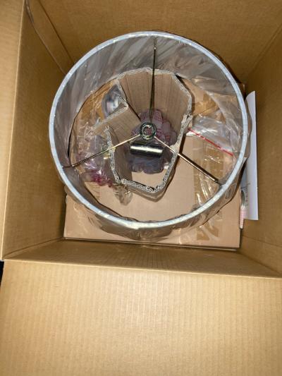 new screw into wall lamp never used - Thumbnail 3
