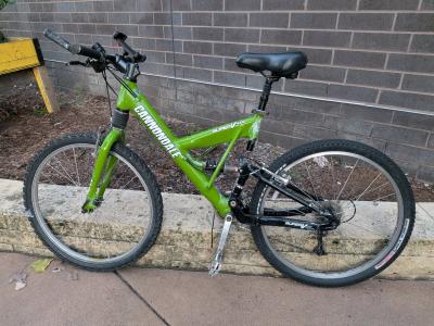 Vintage Cannondale Super V 400 Full Suspension Mountain Bike