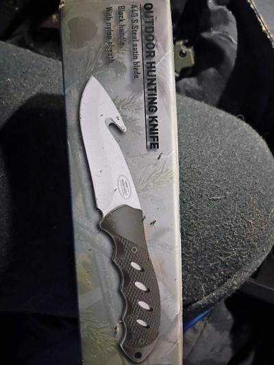 Hunting Knife New in Original Box - Thumbnail 2