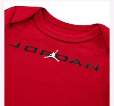 Jordan baby 0 to 6 m 3 pieces outfit - Thumbnail 4