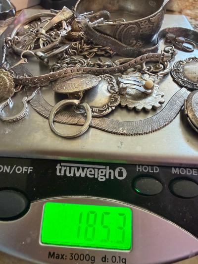 185 grams wearable and scrap vintage silver bundle