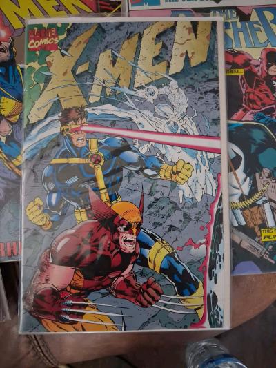 IM SORRY MARVEL BUT IM CLEANING OUT MY COMICS - Thumbnail 5