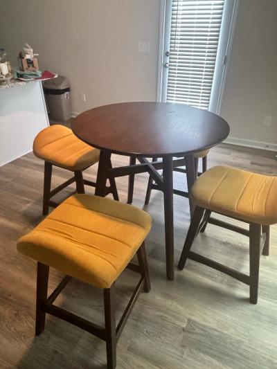 dinning table