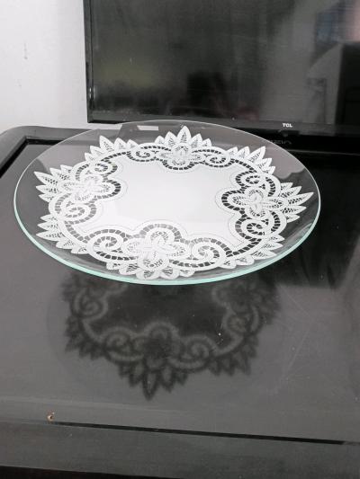 Beautiful Clear Glass Pedestal Cake Stand  White Lace Floral - Thumbnail 2