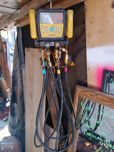 4                    This device is a Fieldpiece SMAN SM480V - Thumbnail 4