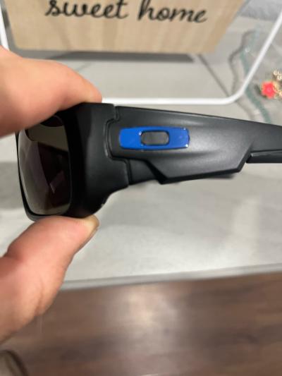 mens sunglasses with o logo - Thumbnail 4