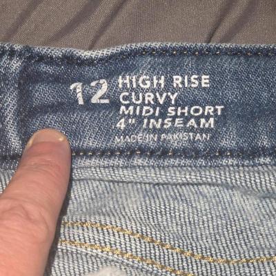 women shorts - Thumbnail 2