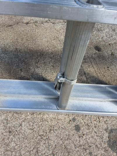 Bauer 20 Aluminum Extension Ladder  Type IA 300 lbs  Heavy D - Thumbnail 3