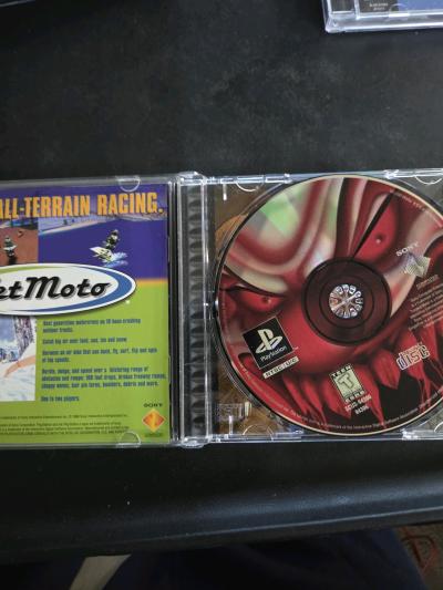 11 Playstation Games Bundle - Thumbnail 4