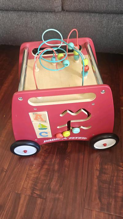 Radio Flyer Push Cart - Thumbnail 3