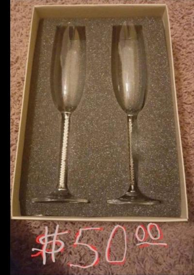 Wedding champagne flutes 50  Wedding cake cutlery set  50