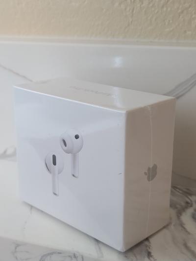 AirPods Pro 3 - Brand New Sealed - Thumbnail 3