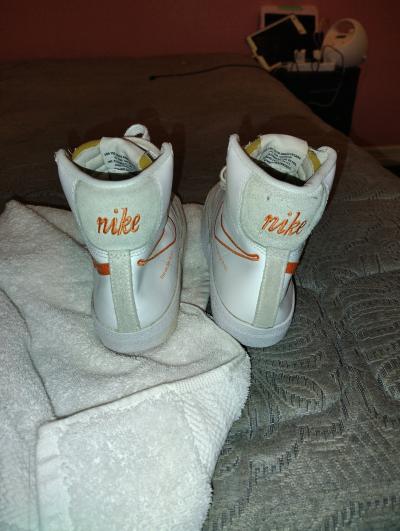 Nike sneakers - Thumbnail 2