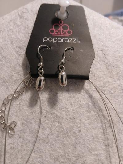 Beautiful Necklace set - Thumbnail 5