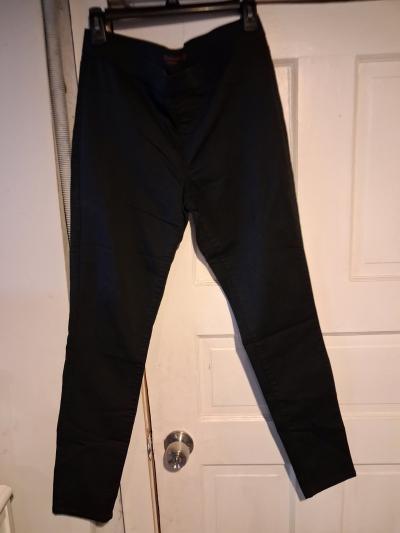 womans large jeans no boundaries - Thumbnail 3