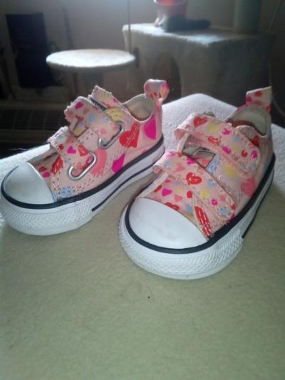 6 pair of quality baby shoes ADIDASJORDAN NIKE CONVERSE size - Thumbnail 7