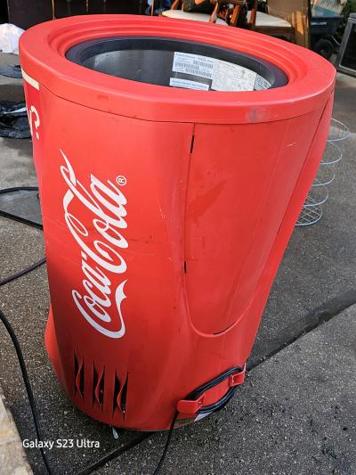 CocaCola Commercial Outdoor Beverage Cooler  Ice Chest  Larg - Thumbnail 7