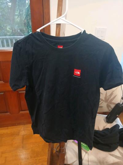 the north face brand Tshirt