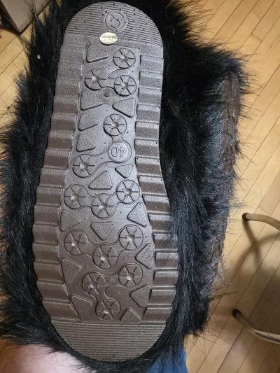 Wnshonzy Faux Fur Boots - Thumbnail 3