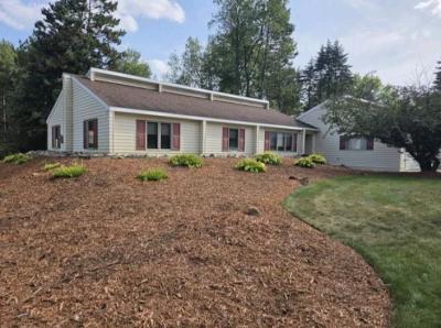3 bedroom 2 bath house for rent