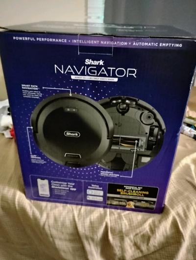 Shark Navigator robot vacuum - Thumbnail 2
