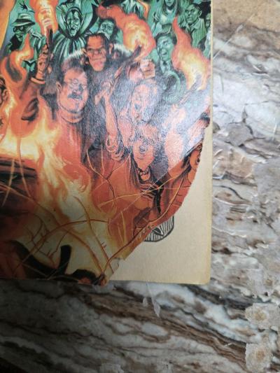 Elvira Mistress of The Dark 1988 - Thumbnail 5