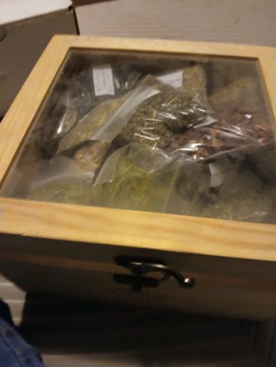 crystals lots of herbs berry teas sage - Thumbnail 3