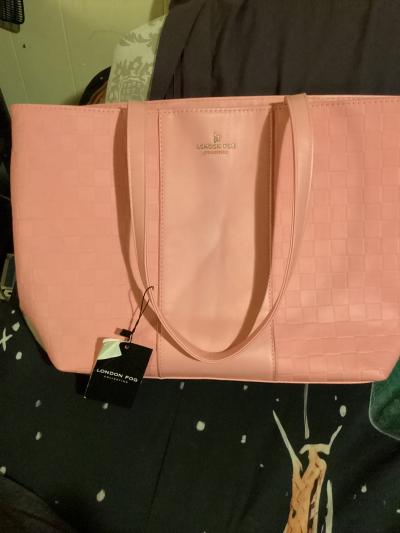 New Large London Fog Pink Leather Purse with original price. - Thumbnail 6