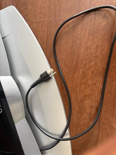 42inch Vezio Flat Screen TV - Thumbnail 5