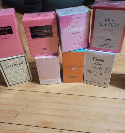 fragrance for men and woman - Thumbnail 2