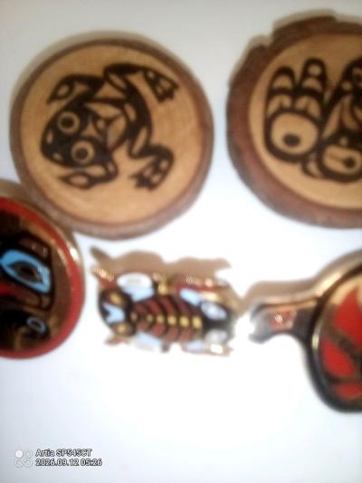 ivory jacks 1989 Alaska lapel pins