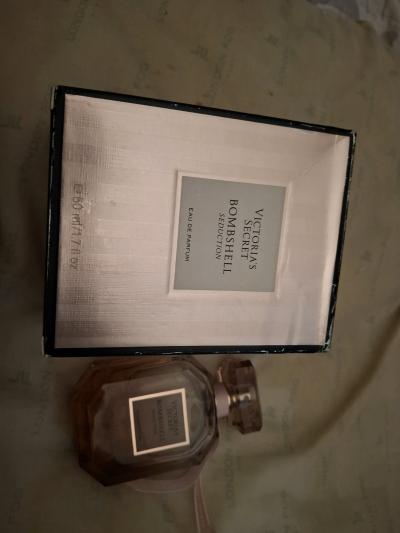 Victorias Secret bombshell perfume - Thumbnail 3