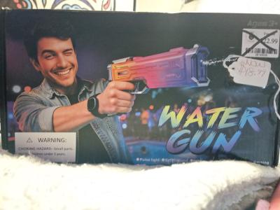 automatic water gun Super Soaker - Thumbnail 6