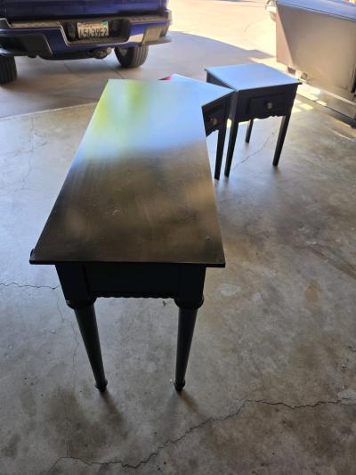 2 end Tables and a - Thumbnail 5