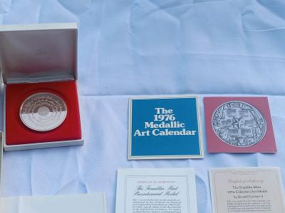 Franklin Mint Bicentennial Medal its authentic original - Thumbnail 2