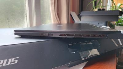 RTX 4090 GAMING LAPTOP 17 INCH - Thumbnail 3