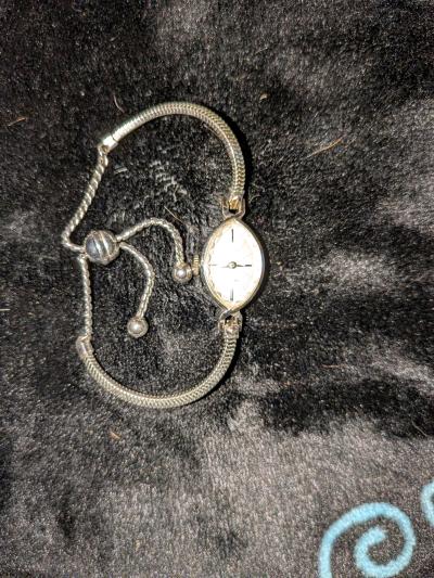 Different types of watches - Thumbnail 2