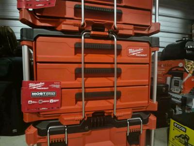 Milwaukee pack out 3 Piece Tool Box Stack - Thumbnail 2