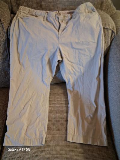 khaki capris size 14