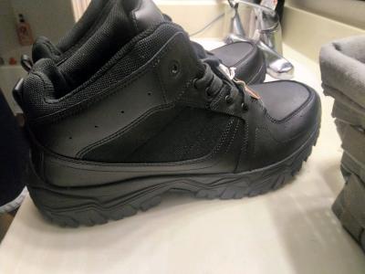 new never worn boots - Thumbnail 5